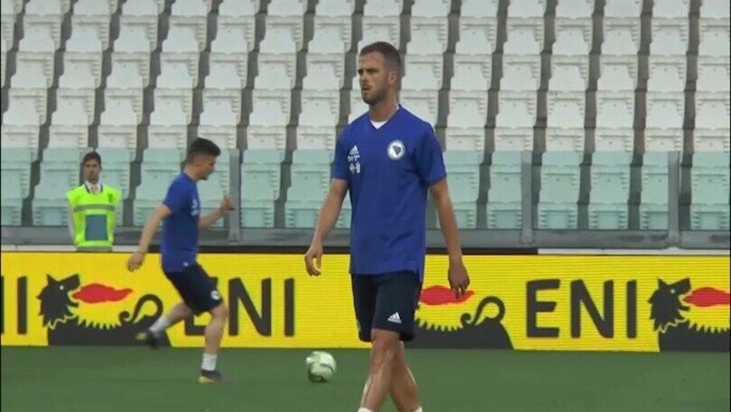 Barca, per Pjanic due opzioni: Lione o Al Nassr