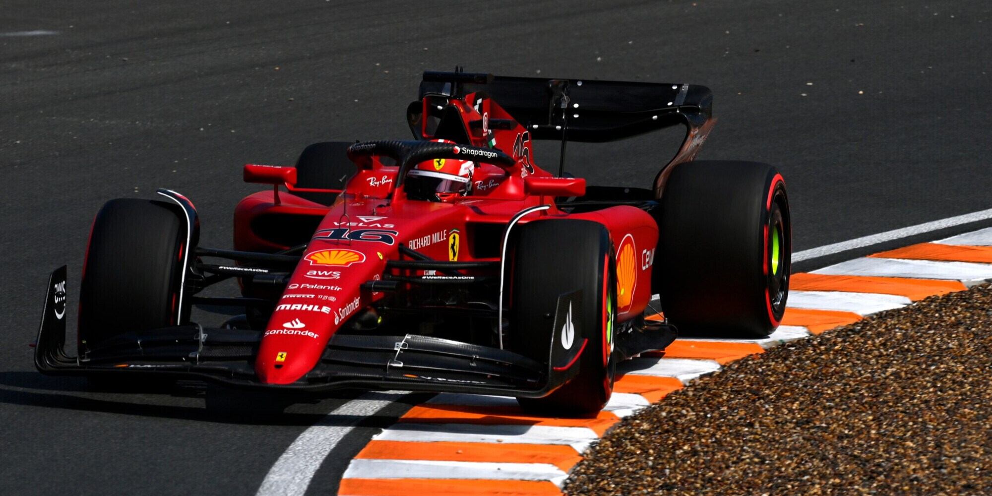 F1, Gp Olanda: le due Mercedes davanti nelle libere 1. Sainz terzo, Leclerc sesto