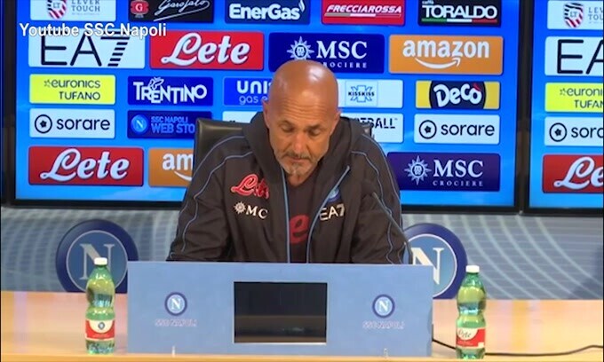 Spalletti su Kvaratskhelia: "Rendimento in calo? É normale"