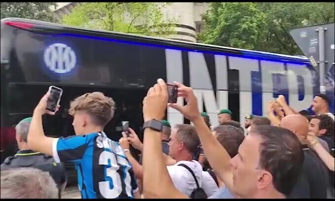 Milan-Inter: ecco il pullman nerazzurro