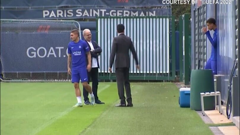 Psg, lo sguardo di Al Khelaifi sull'allenamento pre Juventus