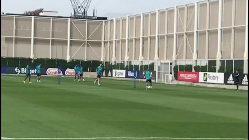 Juve, ecco Di Maria in campo durante la rifinitura