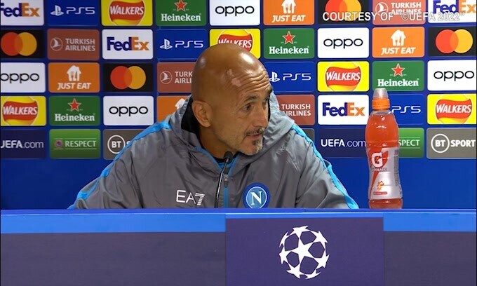 Spalletti: "Raspadori o Simeone? Con entrambi siamo in grado di fare una buona partita"