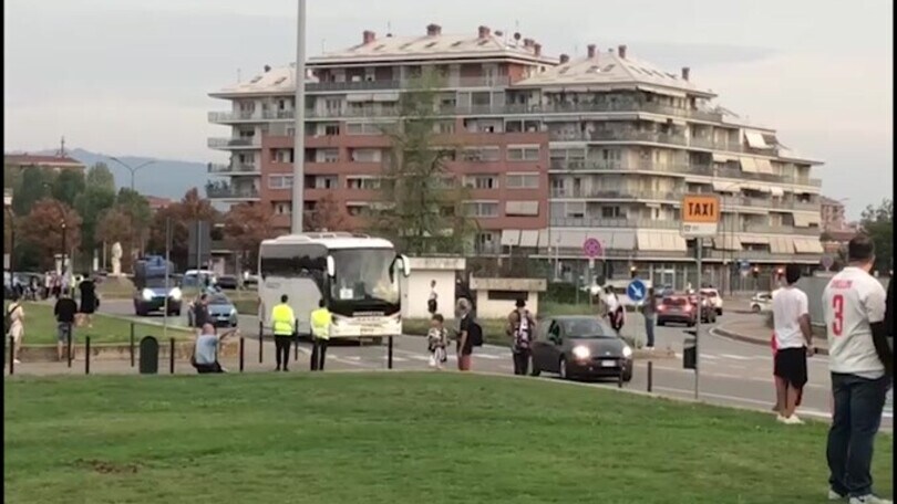 Juve-Benfica: il pullman dei portoghesi