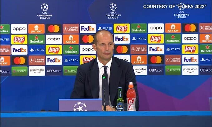 Allegri: "Nessun confronto con la dirigenza"