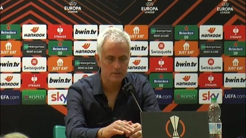 Mourinho: "Zaniolo? Non ha mai creato un problema"