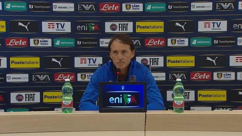 Mancini:"Ripartiamo per fare bene"