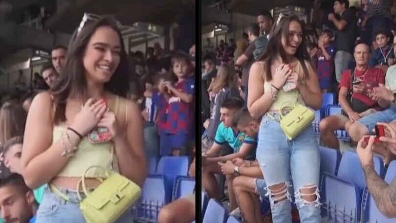 Che coraggio! Proposta di matrimonio durante la partita del Barça