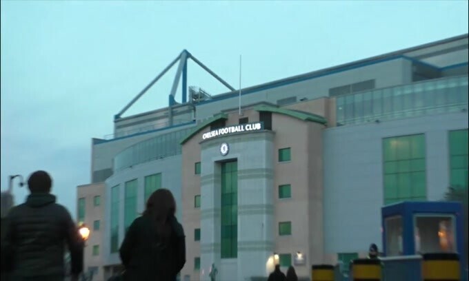 La Premier bussa in casa Milan, Leao sul taccuino
