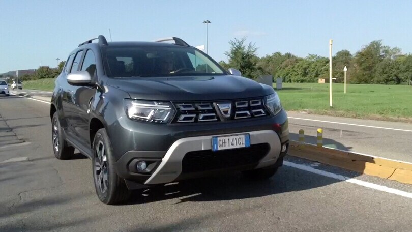 Dacia Duster, il test del Suv