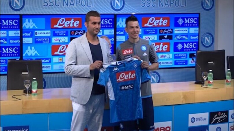 Lozano non è contento, il Bayern chiede informazioni