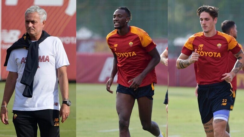 Roma, Mourinho osserva: Abraham e Zaniolo lavorano duro per l'Inter