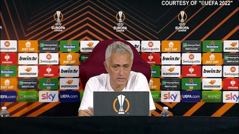 Mourinho: "Zaniolo? Se segna meno non è drammatico"