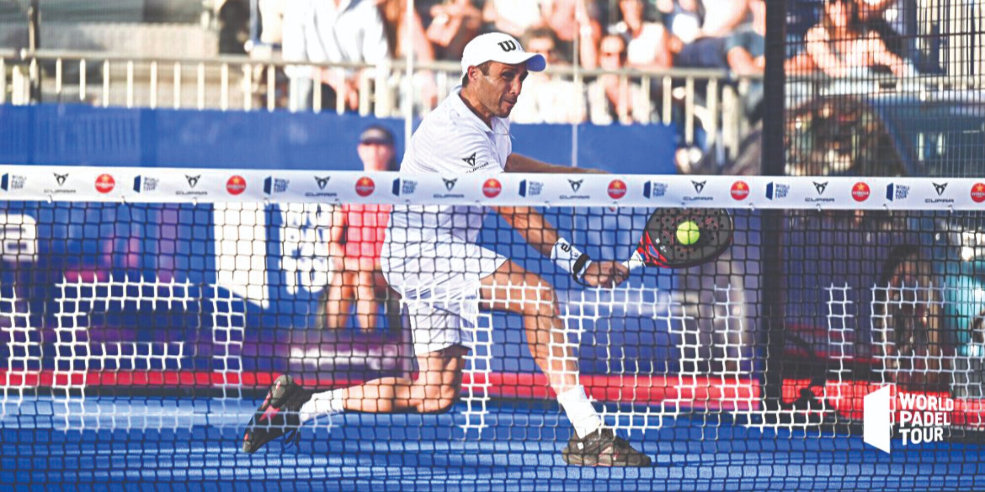 Belasteguìn: "Del padel mi piace la competizione"