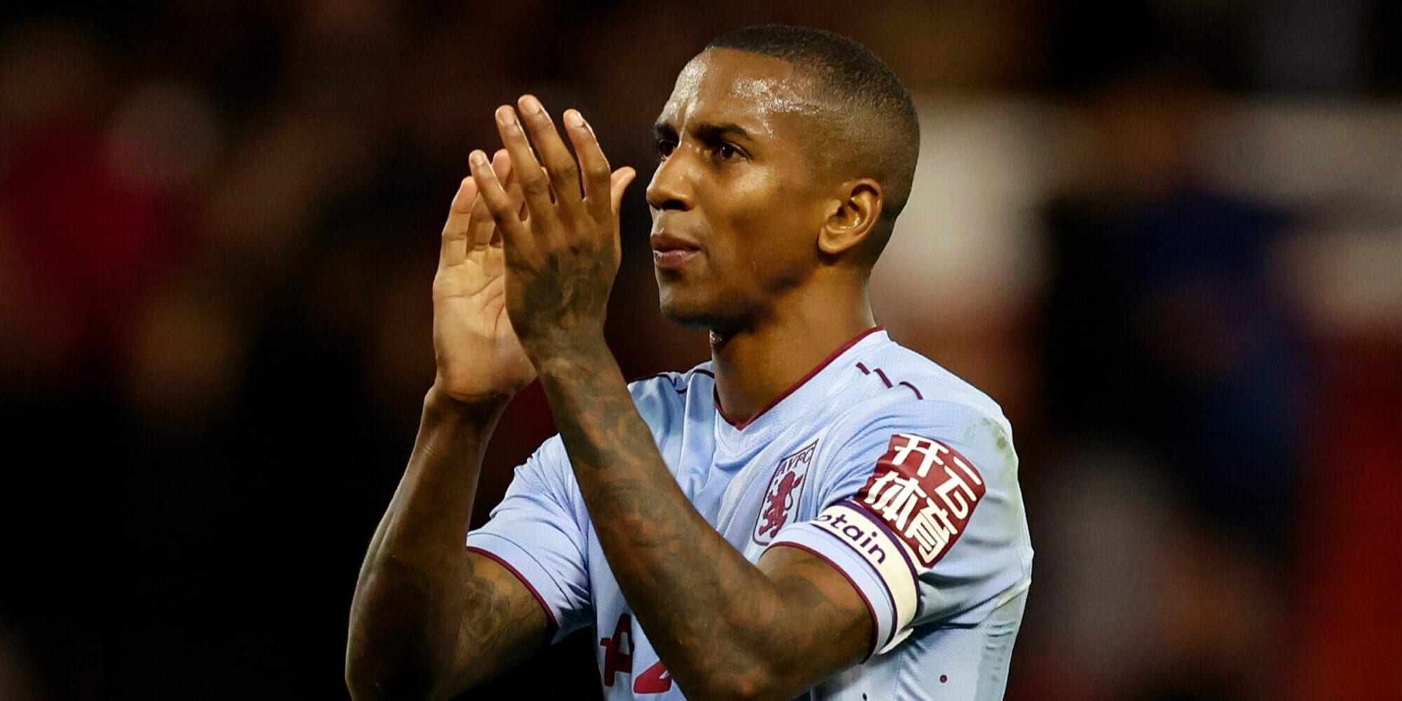 L'ex Inter Young non basta all'Aston Villa: Gerrard fa 1-1 a Nottingham