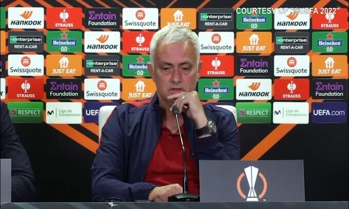 Mourinho: "Ho imparato a piangere di meno.."