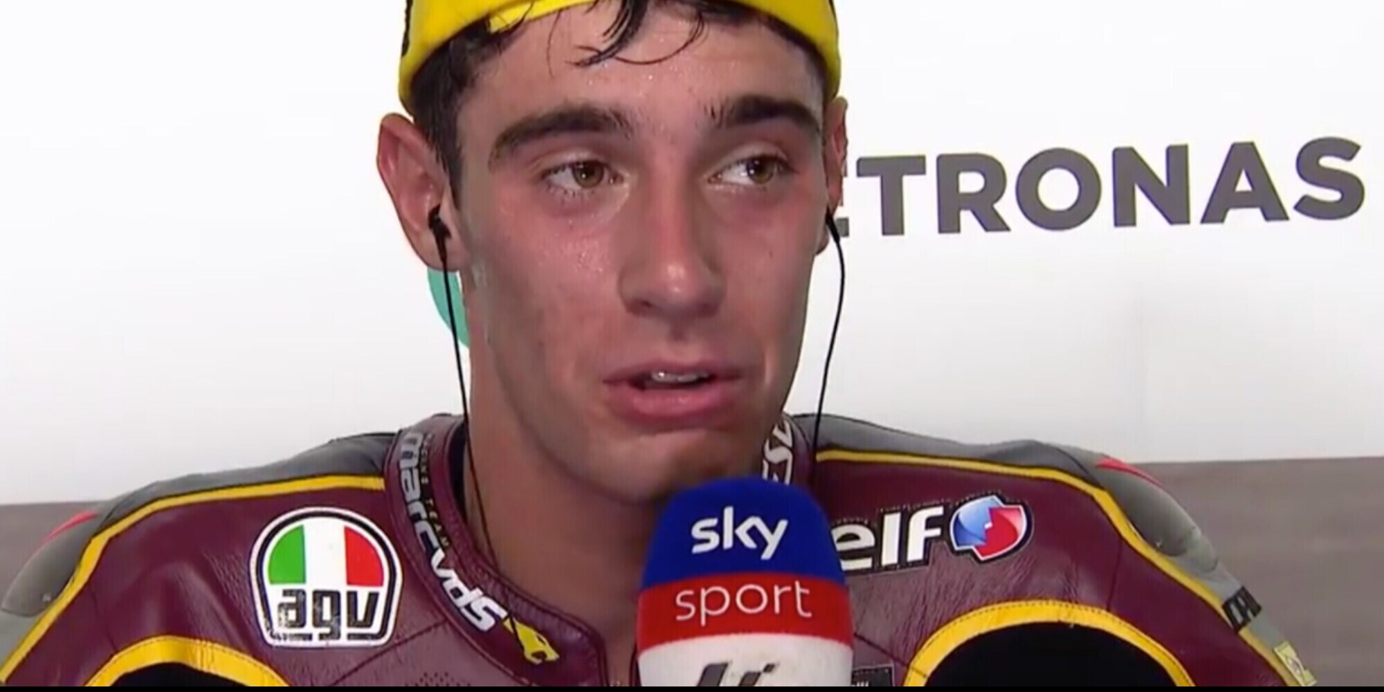 Moto2, Arbolino e le lacrime per Simoncelli: "Ho vinto e pensato a lui"