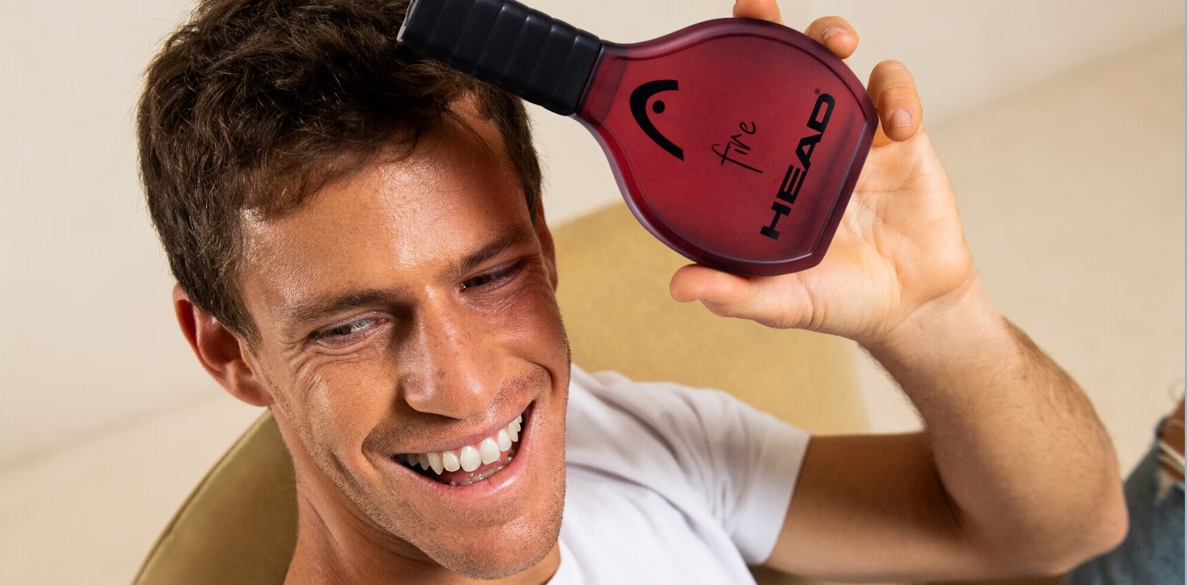 H EAD e Desire Fragrances scelgono Diego Schwartzman come ambassador