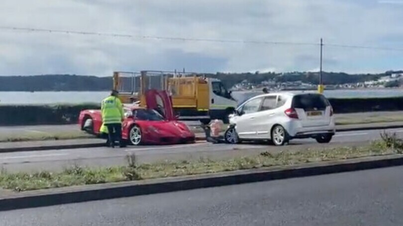 Ferrari, distrutta una Enzo da 3 milioni di euro in un incidente