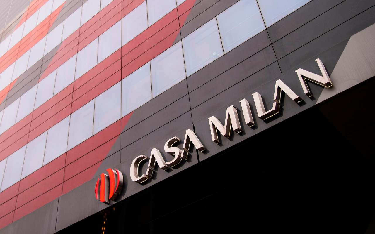 Milan, l'APA conferma il bilancio e chiede certezze su stadio, tifosi, UEL e Superleague