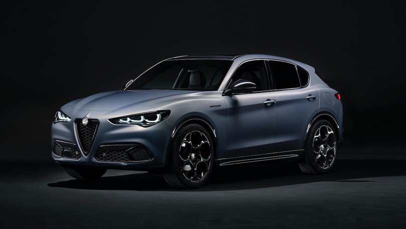 Alfa Romeo Stelvio Competizione, restyling e full Led per il Suv