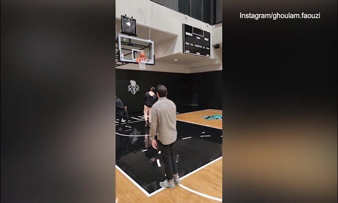 Che fine ha fatto Ghoulam? Eccolo a Brookyln mentre gioca a basket!