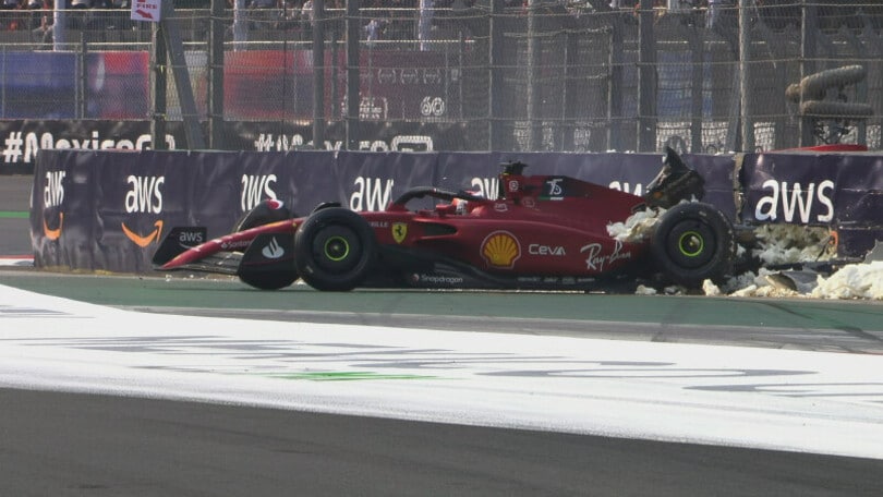 Messico, che paura per Leclerc: schianto contro le barriere FOTO