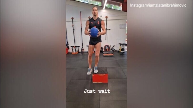 Milan, il messaggio di Ibra: "Aspettate"