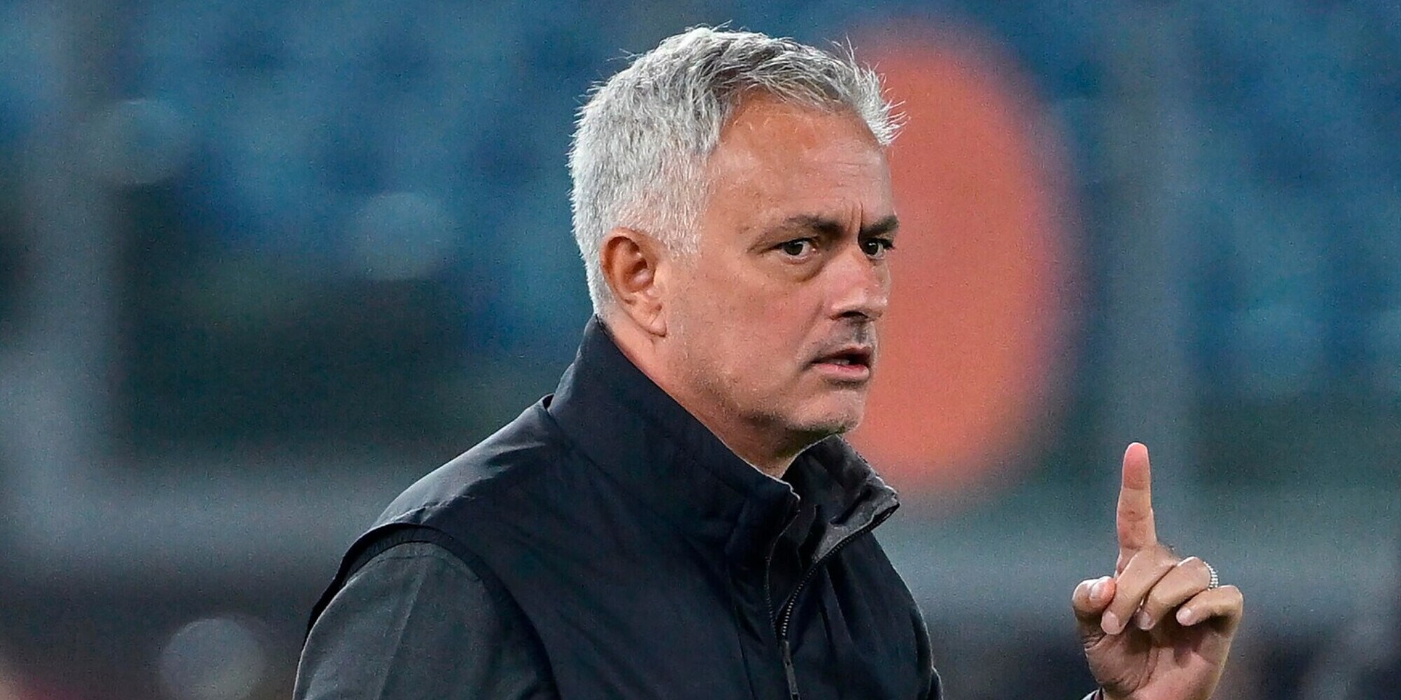 Roma, Mourinho ai playoff di Europa League: "Arrivano gli squali"