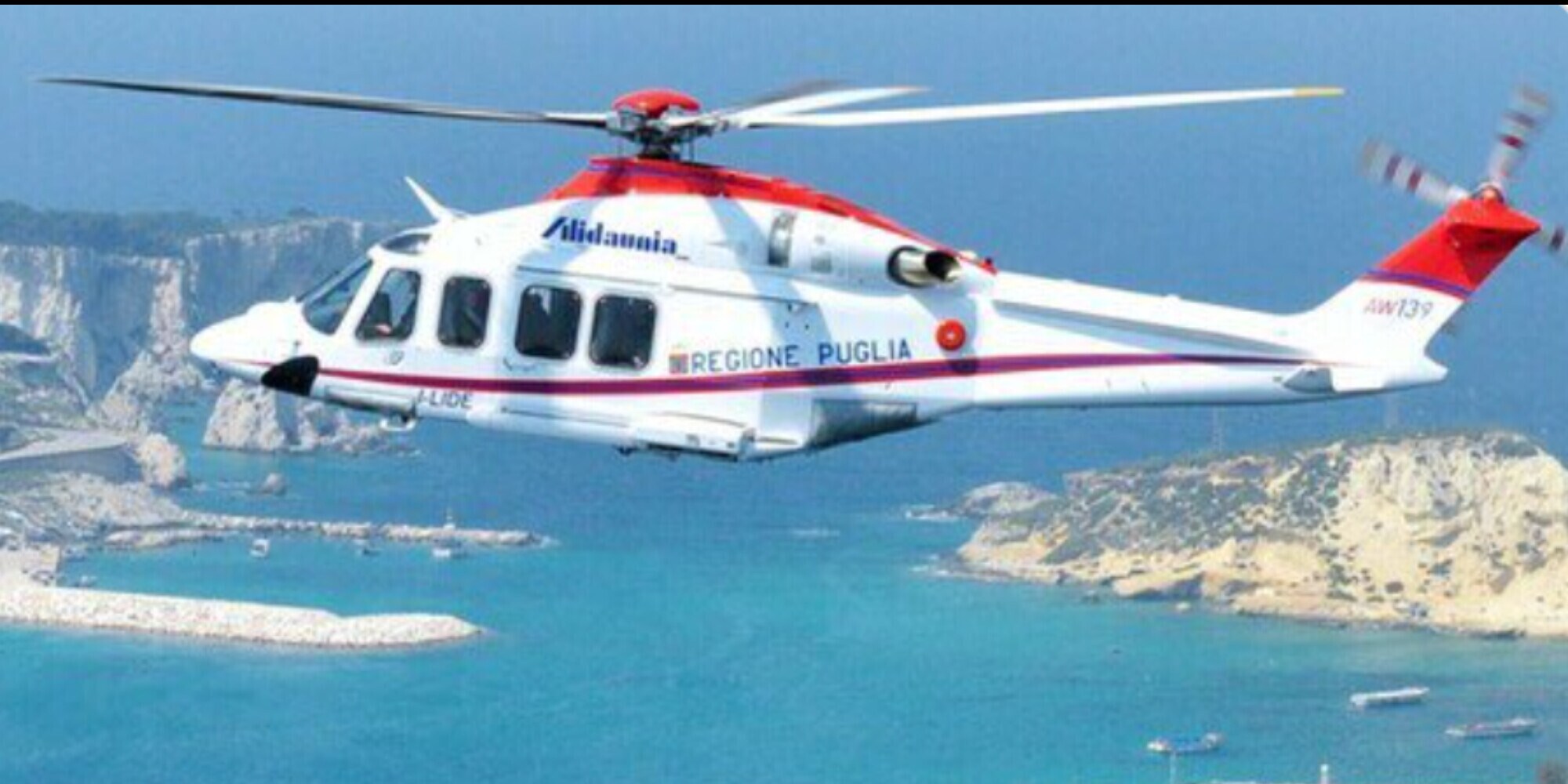 Tremiti, elicottero sparito dai radar: sette a bordo e due bambini, dramma in Puglia