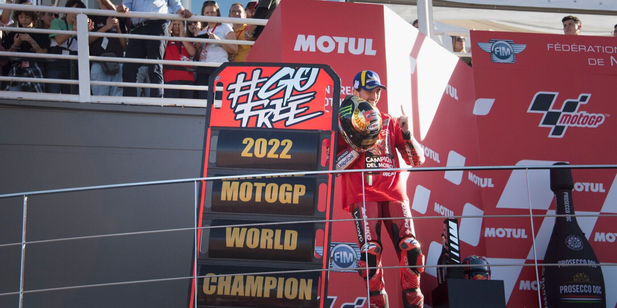 MotoGP: da Bagnaia a Bezzecchi, tutti i premiati al galà di fine anno