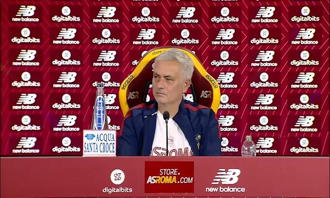 Mourinho su Abraham: "Dovete chiedere a lui perchè.."