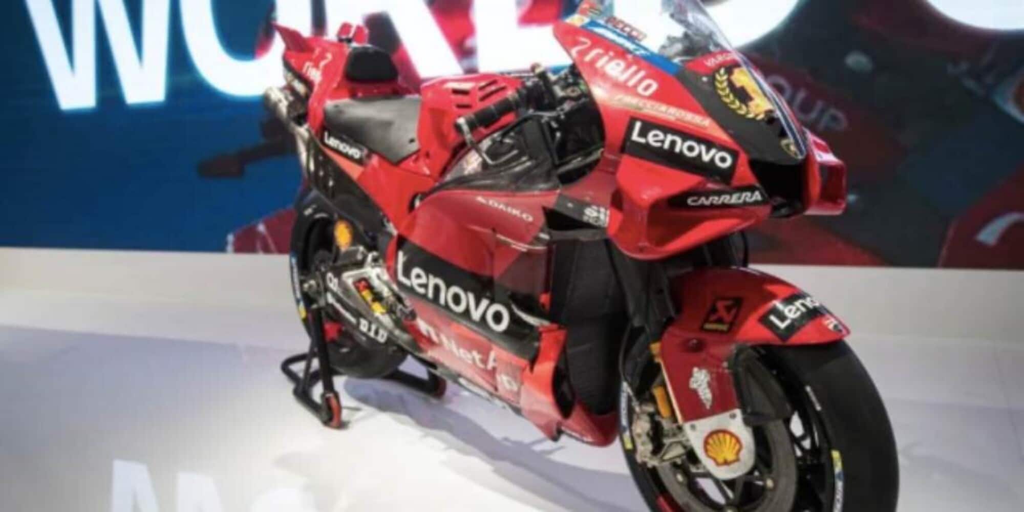 Ducati: esplosione di colori ed emozioni a EICMA