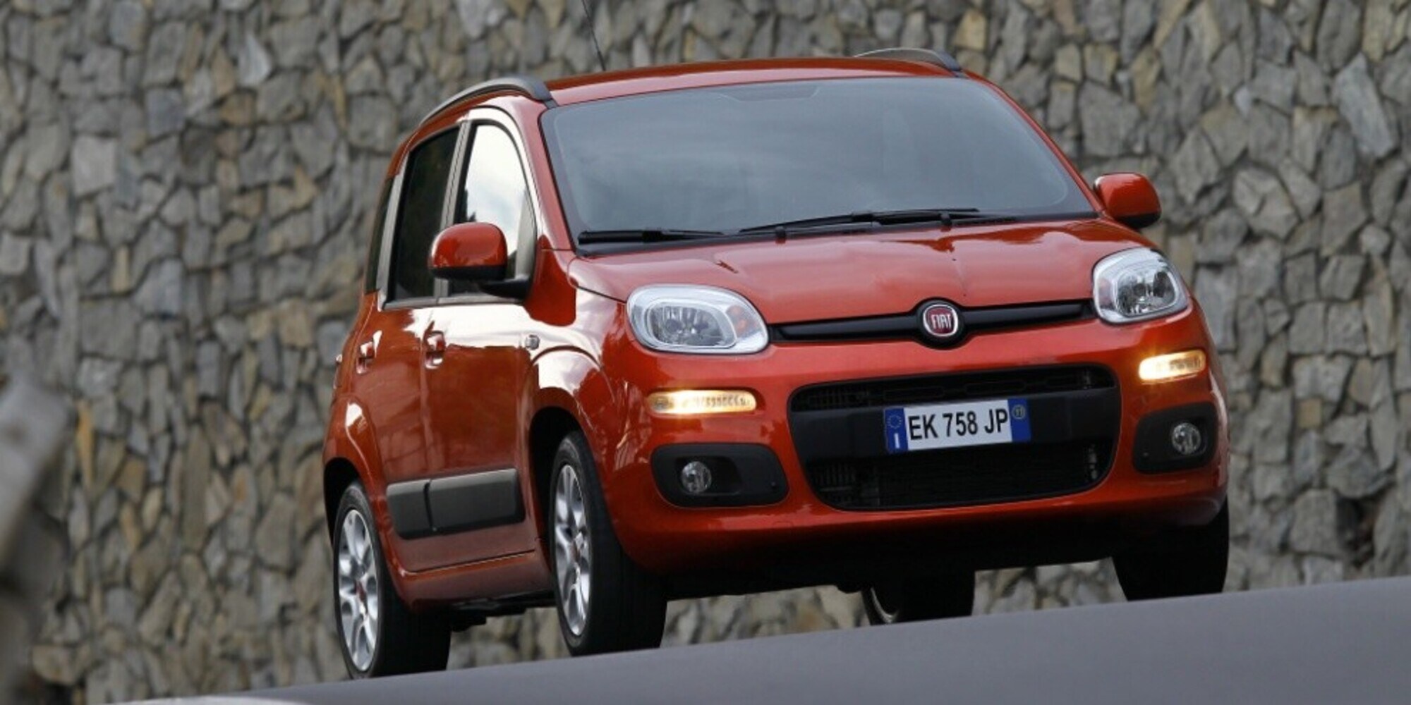 Fiat Panda e Lancia Ypsilon non saranno più disponibili a metano
