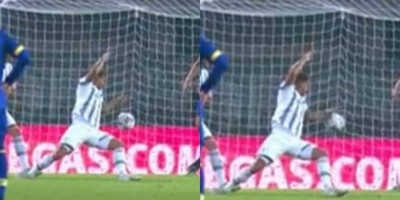 Verona-Juve, Danilo tocca di mano cadendo: ecco perché Di Bello non fischia rigore FOTO