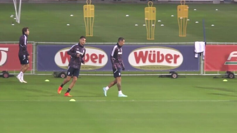 Juve, Chiesa e Vlahovic parzialmente in gruppo