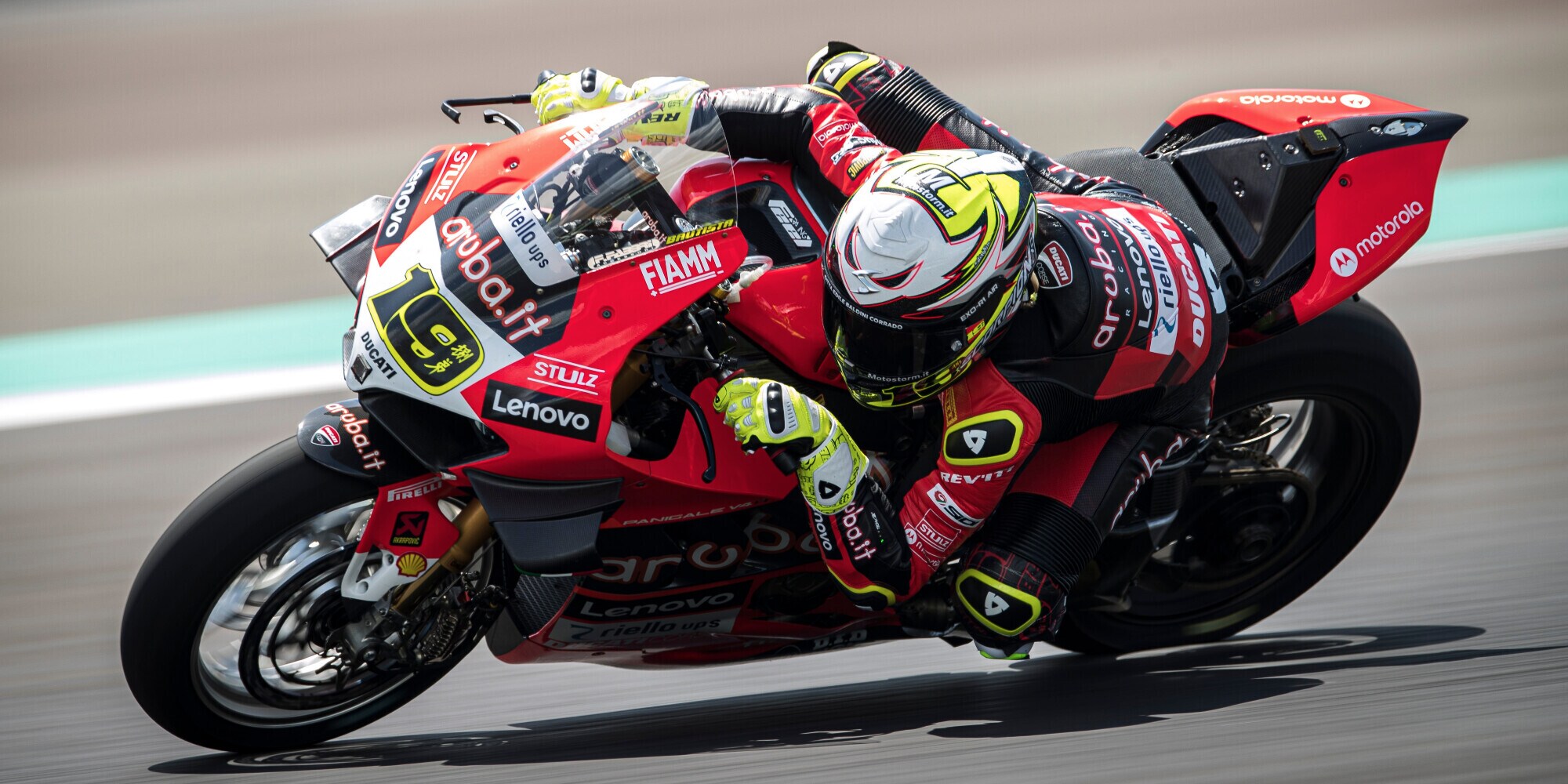 Superbike: Alba Rossa in Indonesia, primo match point per Bautista
