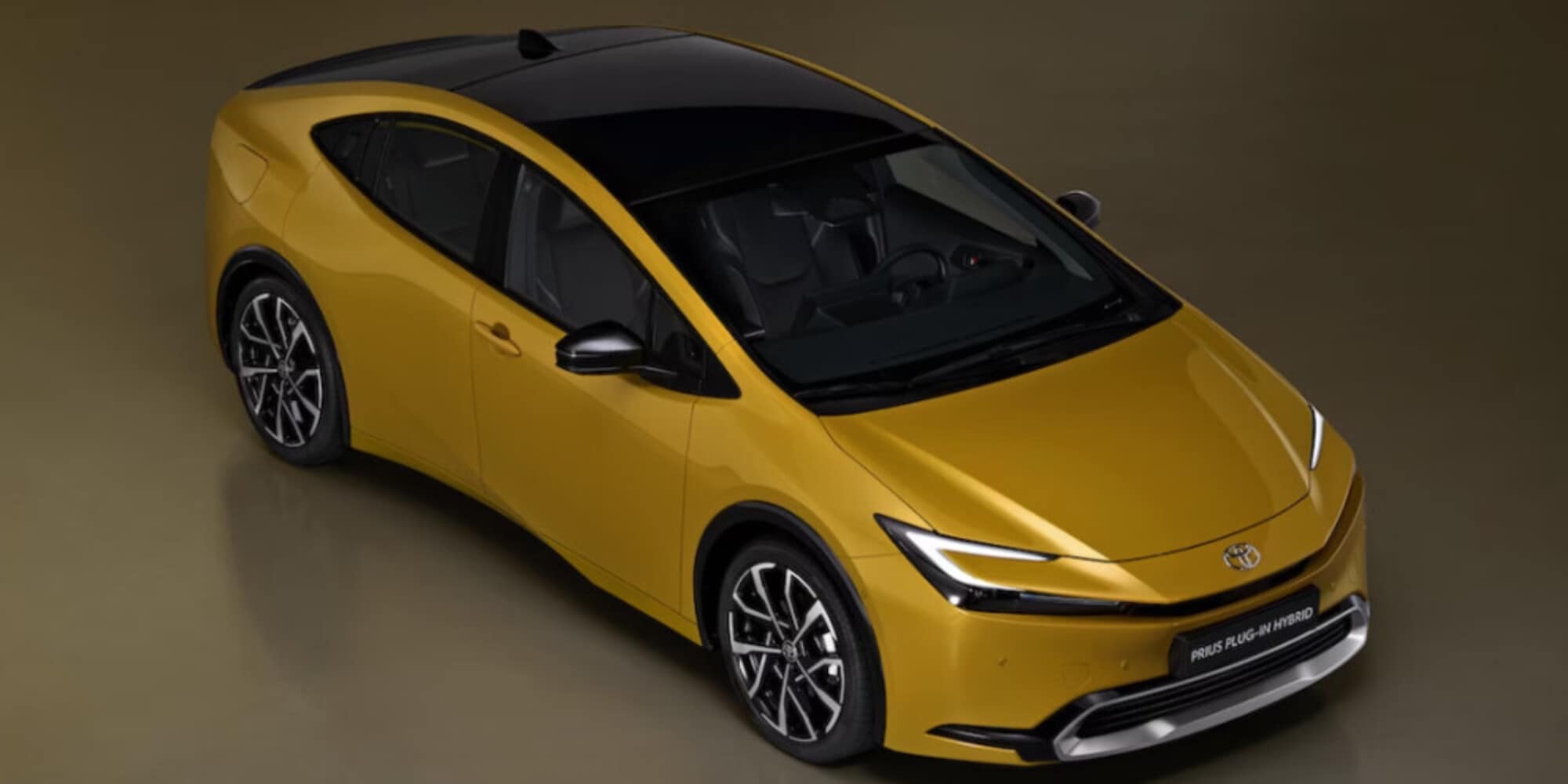 Toyota Prius 2023 in arrivo: sarà solo ibrida plug-in