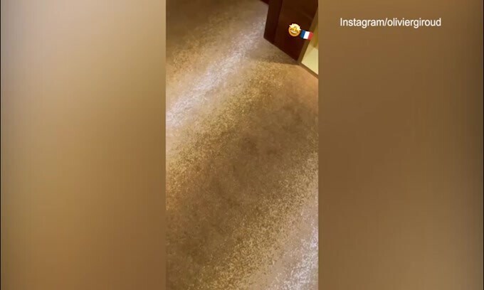 Giroud, l'accoglienza del Qatar per la Francia è incredibile!