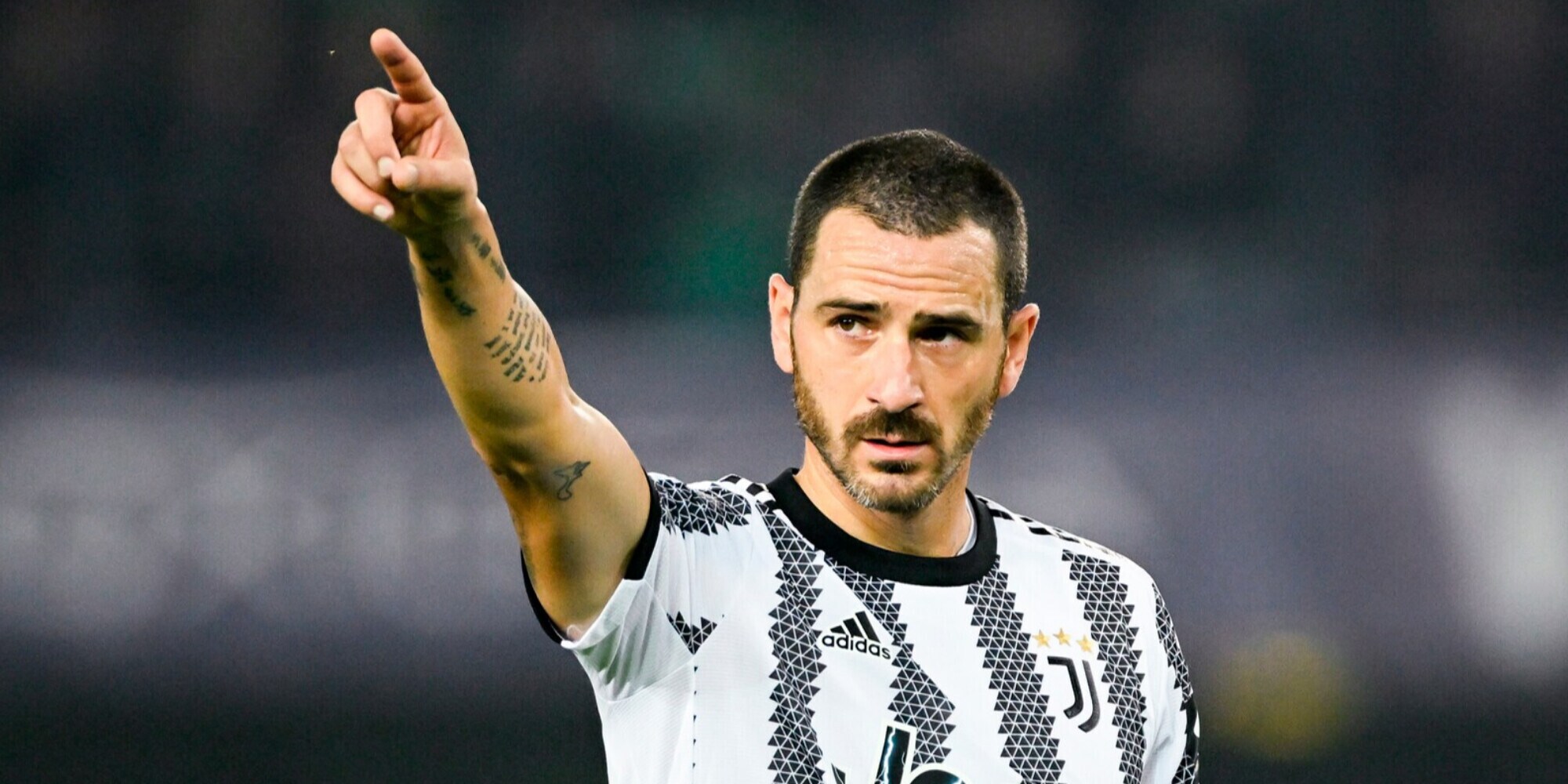 All'asta la maglia di Bonucci, un aiuto per Camilla