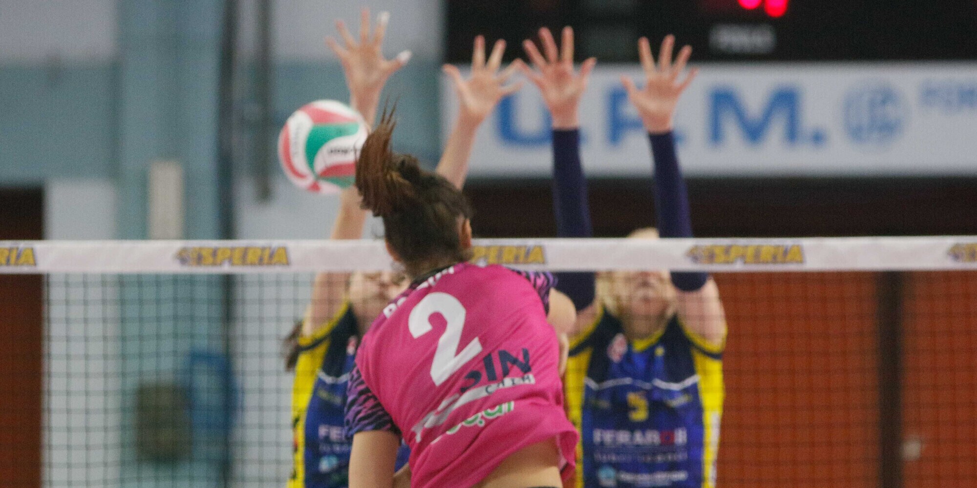 Montale va a vincere al PalaRadi