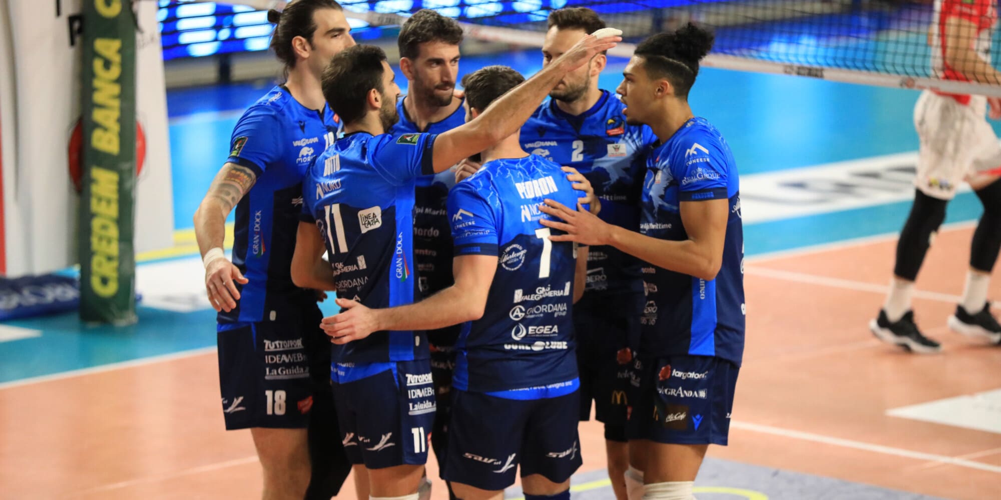 Cuneo battaglia nel primo set, poi cede a Santa Croce