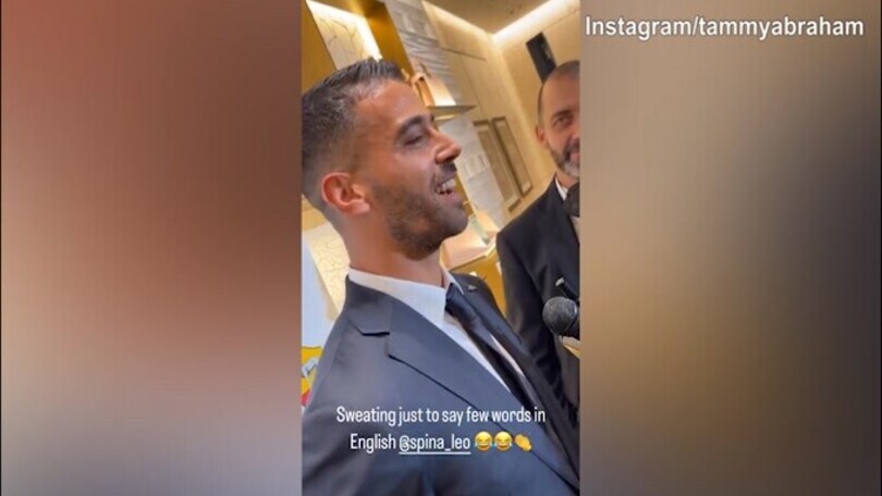 Spinazzola intervistato in inglese, Abraham lo prende in giro...