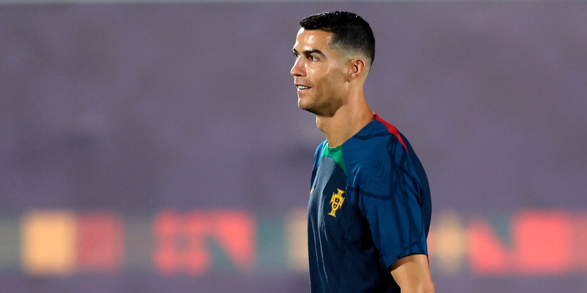 Il Manchester United dimentica presto Ronaldo: il post per Bruno Fernandes e Dalot