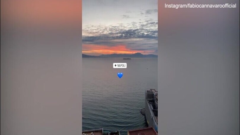 Cannavaro e l'alba nella sua Napoli: il video sui social