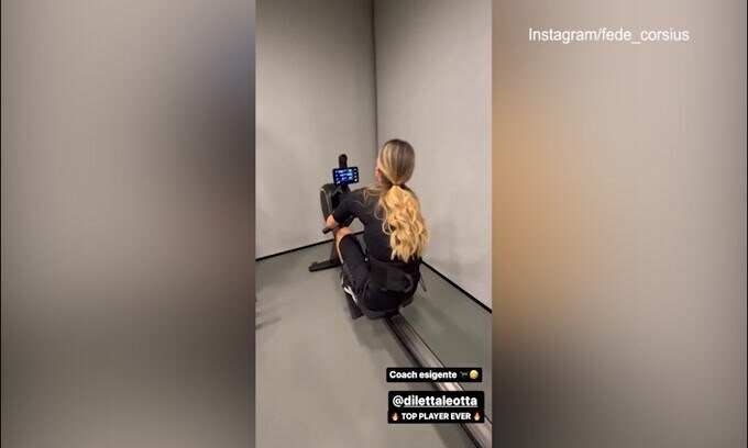 Diletta Leotta suda e fatica: il coach è... esigente!