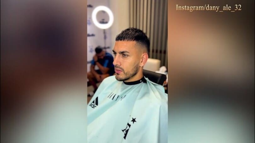 Argentina, il nuovo look di Paredes per la semifinale