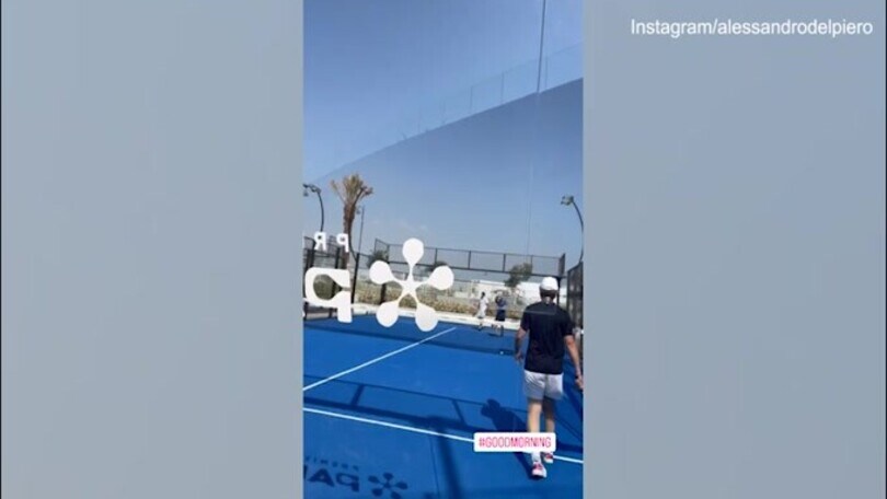 Qatar, il buongiorno di Del Piero: padel con alcune leggende del calcio