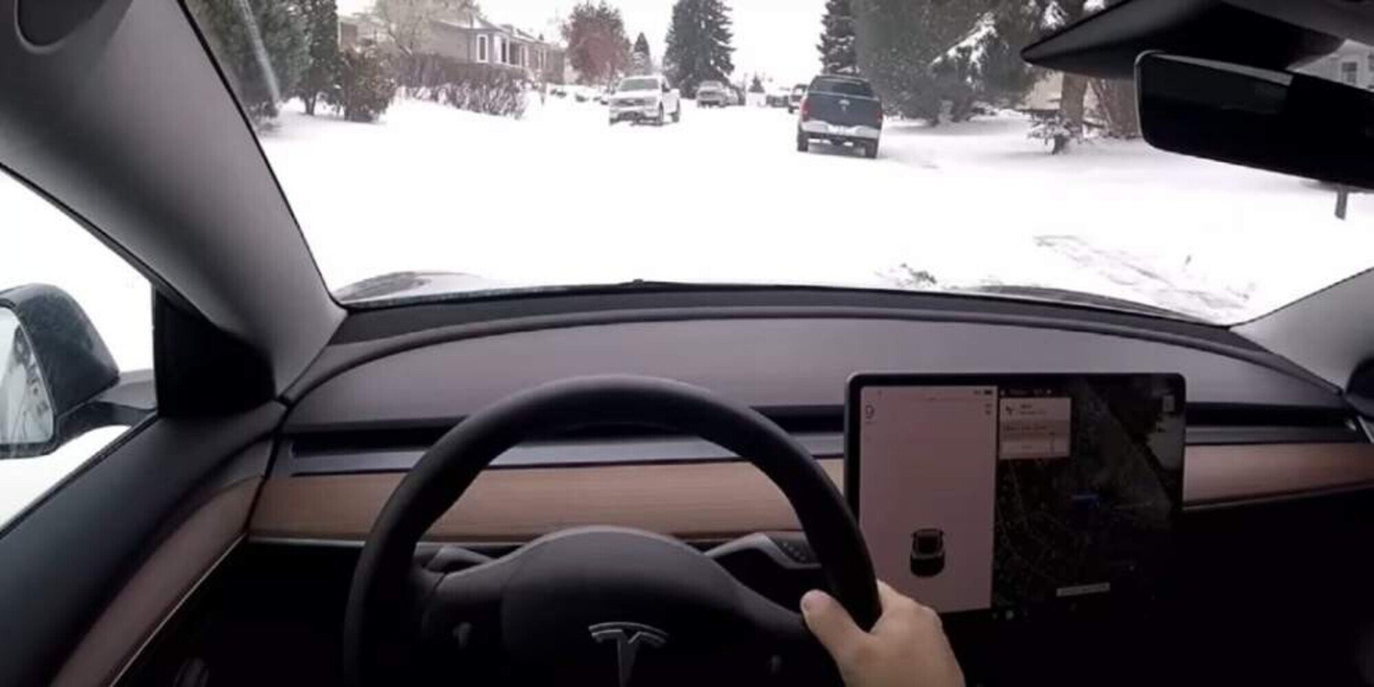 L'Autopilot Tesla non funziona: altro disastroso test