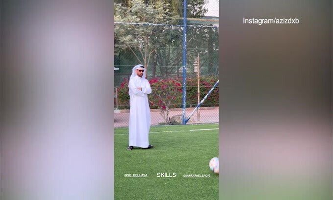 Milan, sul volto di Leao torna il sorriso: il video nel campetto di Dubai